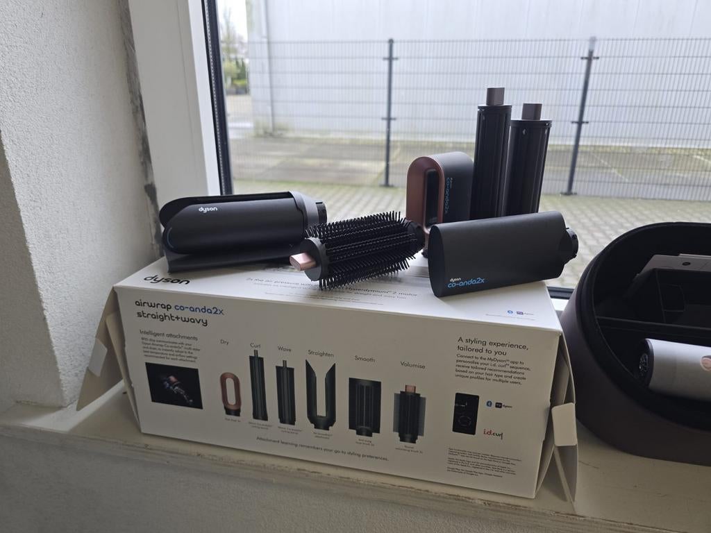 Dyson Airwrap Coanda 2x - stijlen krullen en föhn in 1 NIEUW, Ophalen of Verzenden, Nieuw, Krultang of Stijltang