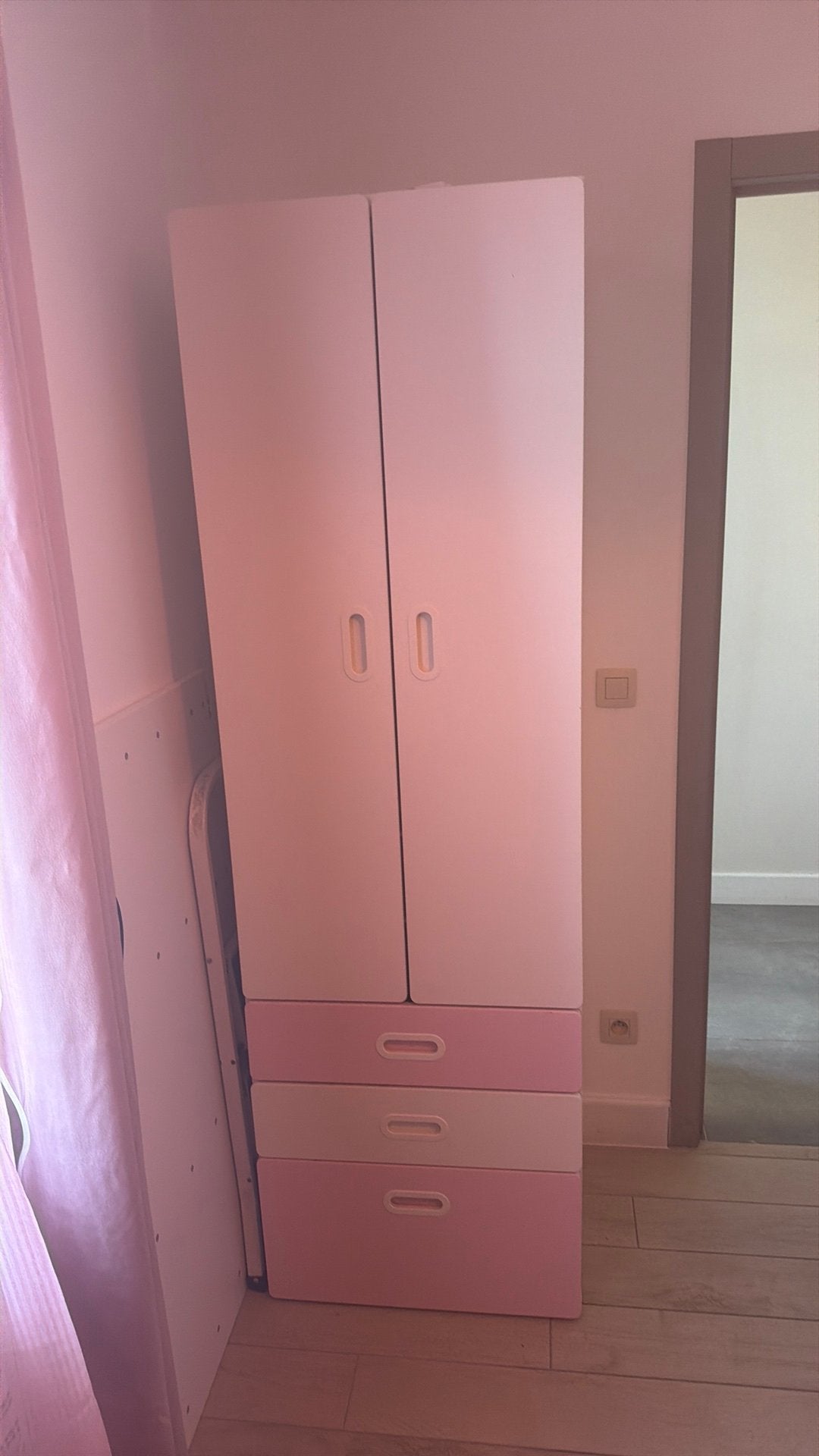Kinderkast ikea, Ophalen of Verzenden, Zo goed als nieuw