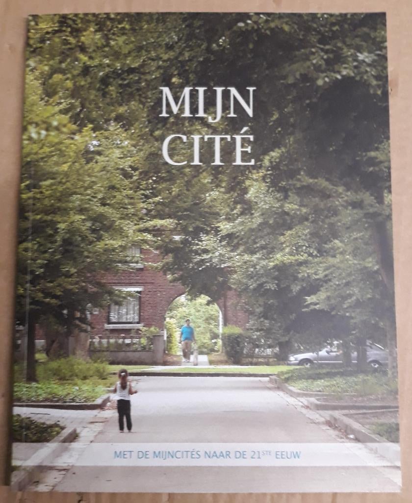 Boekje "Mijn cité", Boeken, Geschiedenis | Stad en Regio, Stebo vzw, Ophalen of Verzenden, 20e eeuw of later, Gelezen