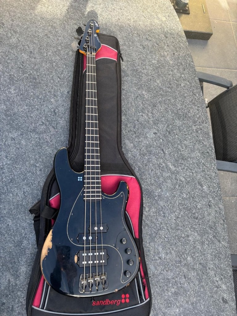 Sandberg VM4 Oliver Riedel Signature – Hardcore Aged, Muziek en Instrumenten, Ophalen of Verzenden, Zo goed als nieuw, Elektrisch