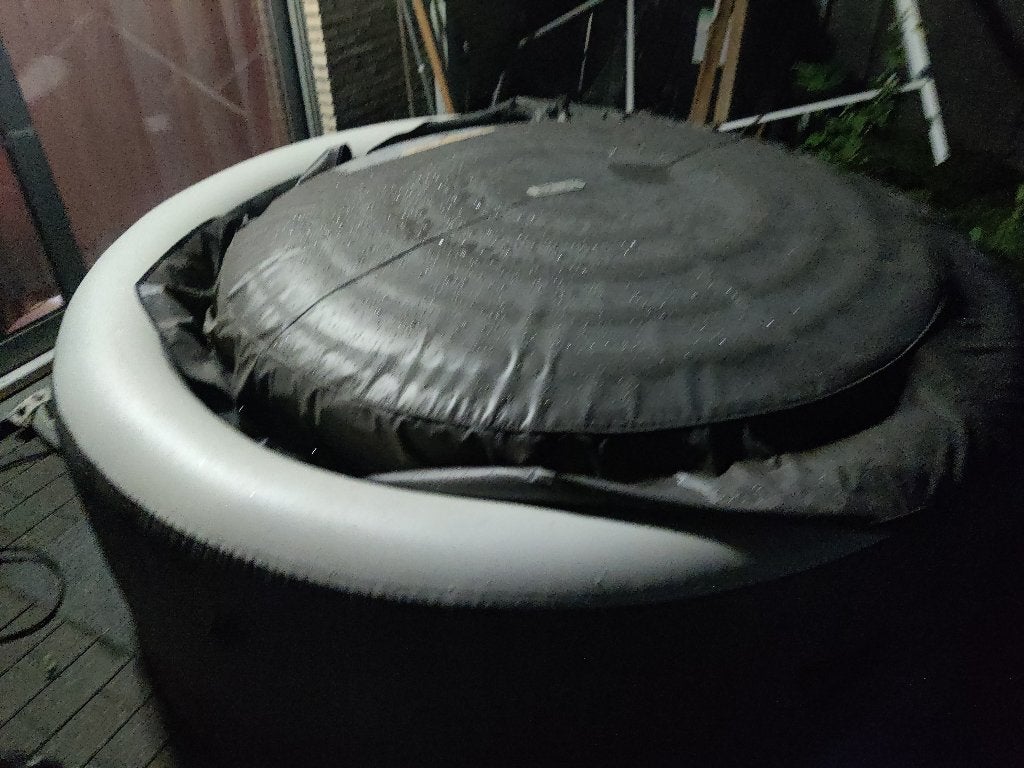 jacuzzi, Enlèvement, Comme neuf
