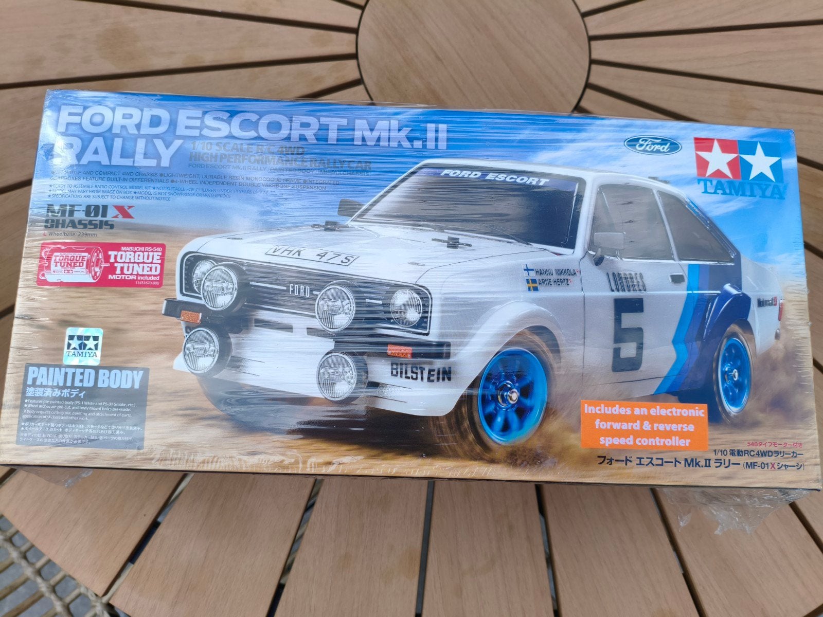 tamiya RC auto Ford Escort met gespoten body nieuw, Enlèvement, Neuf