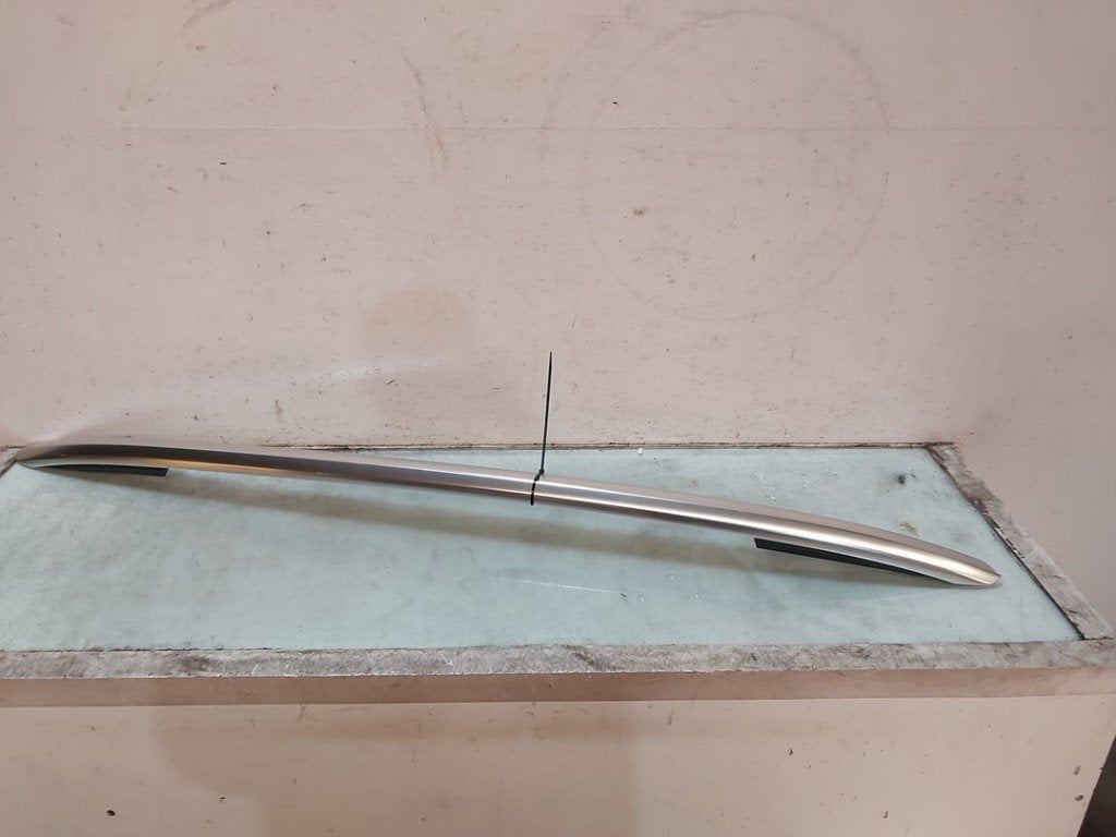 BARRES DE TOIT Tiguan (CT1) (|571860044A|571860043A|), Autos : Pièces & Accessoires, Carrosserie & Tôlerie, Volkswagen, Utilisé