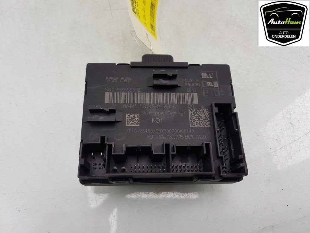 COMPUTER CENTRALE VERGRENDELING A3 Limousine (8VS / 8VM), Gebruikt, Audi, Continental AG, Continental-Plaza 1
30175  Hannover, DE