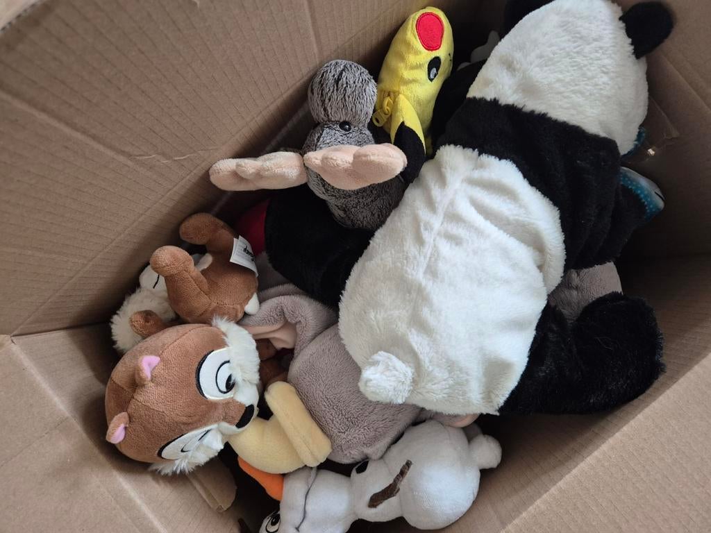 Doos knuffels (11), Kinderen en Baby's, Speelgoed | Knuffels en Pluche, Ophalen of Verzenden