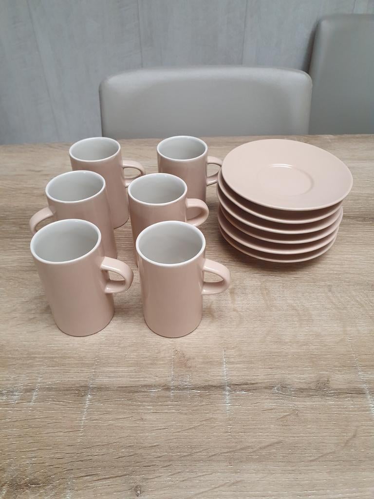Koffieservies, Ophalen