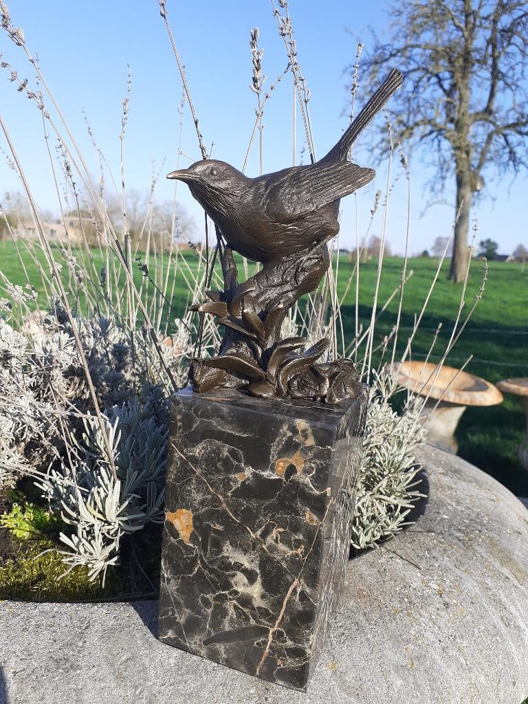 OISEAU EN BRONZE SIGNE MILO SUR SOCLE MARBRE, Enlèvement ou Envoi, Bronze