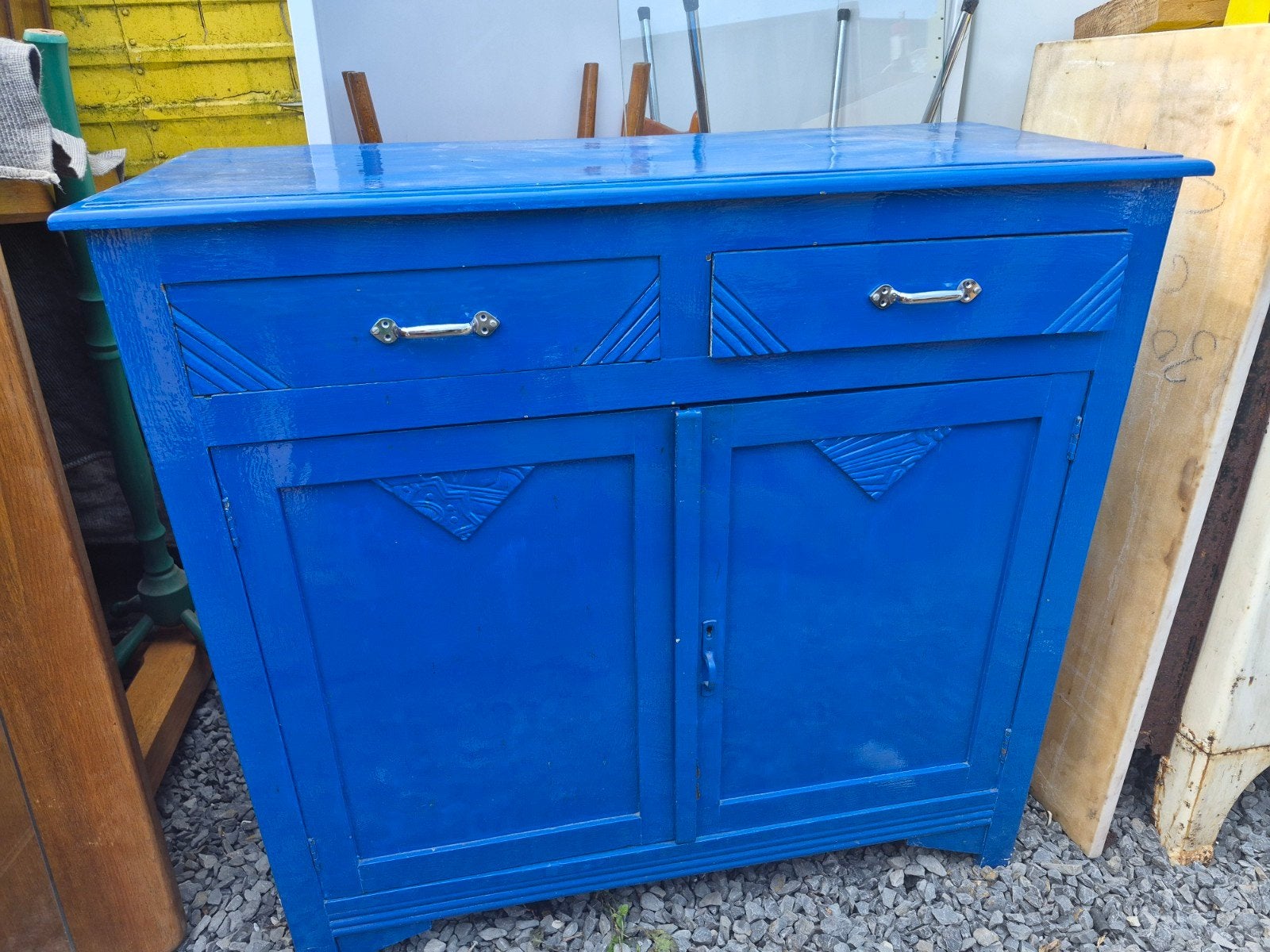 buffet bas vintage en bois repeint en bleu vif, Antiquités & Art, Enlèvement