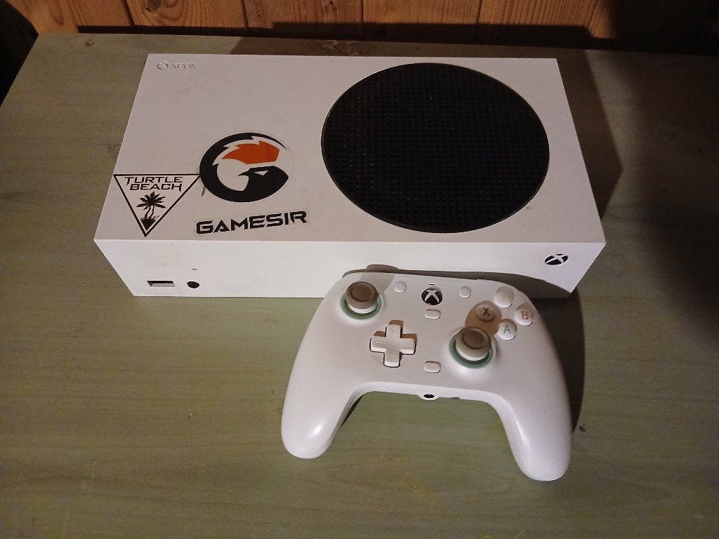 Xbox series s + manette bon etat, Consoles de jeu & Jeux vidéo, Enlèvement, Reconditionné, Autres types, Xbox Series S