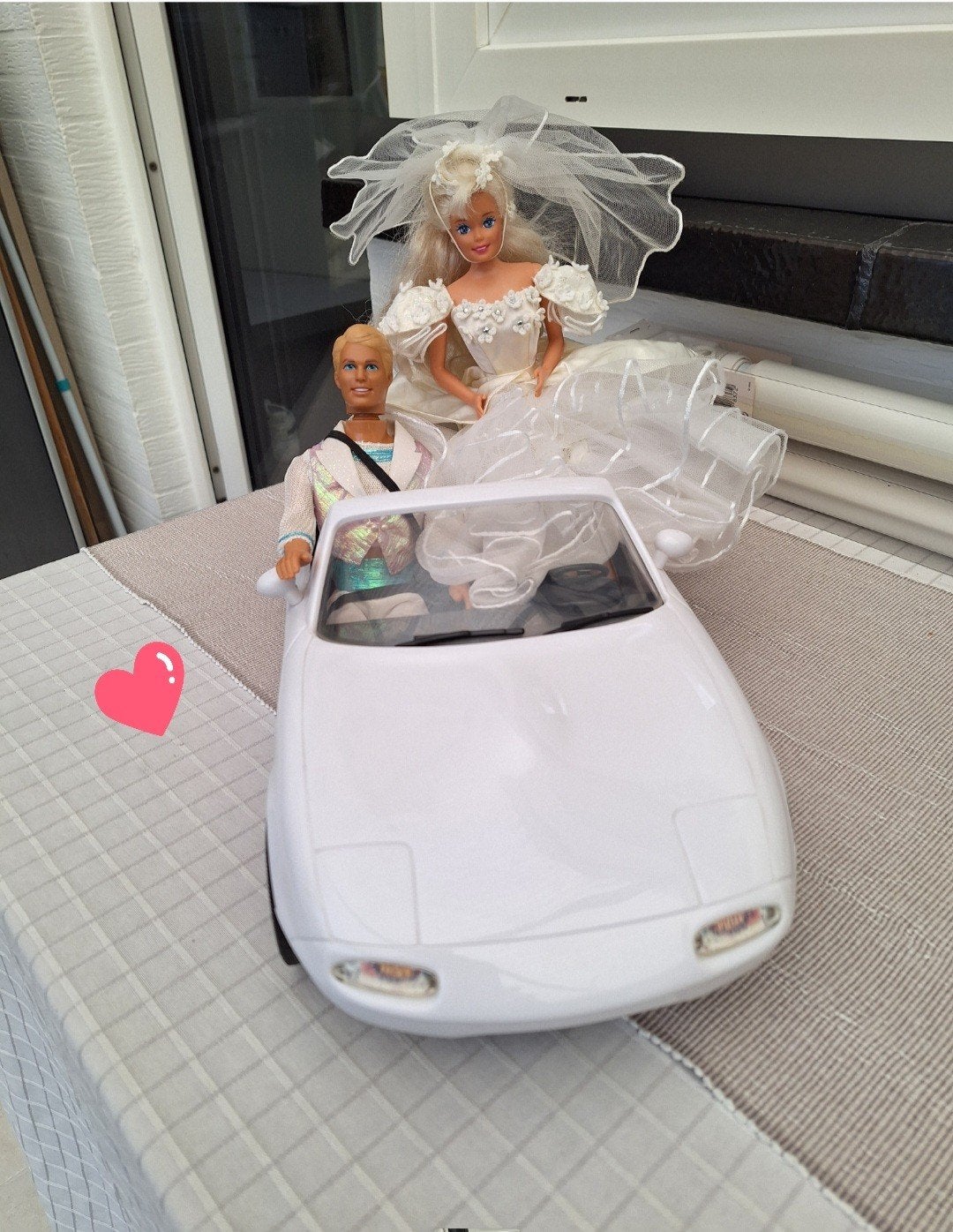 Barbie en Ken (Bruid en bruidegom) zonder auto, Ophalen of Verzenden
