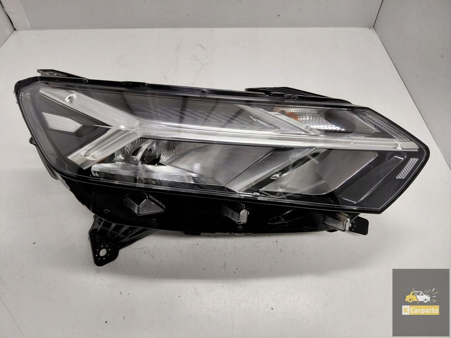 260102586R, Clignotant LED argent id al pour Dacia Sandero I, Dacia, Automobile-Dacia SA, Dacia.contact@daciagroup.com, Utilisé