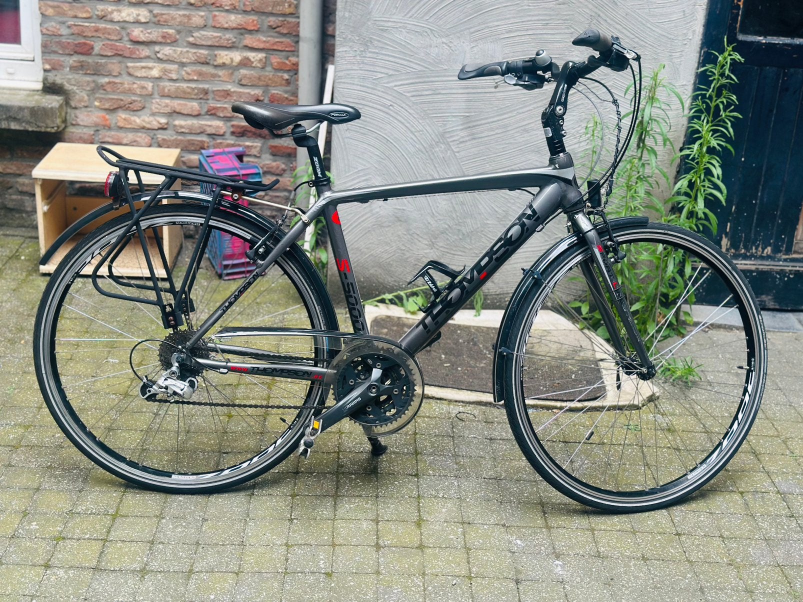 Herenfiets thomson met new lichten newstaat 21 versnelling, Ophalen, Zo goed als nieuw