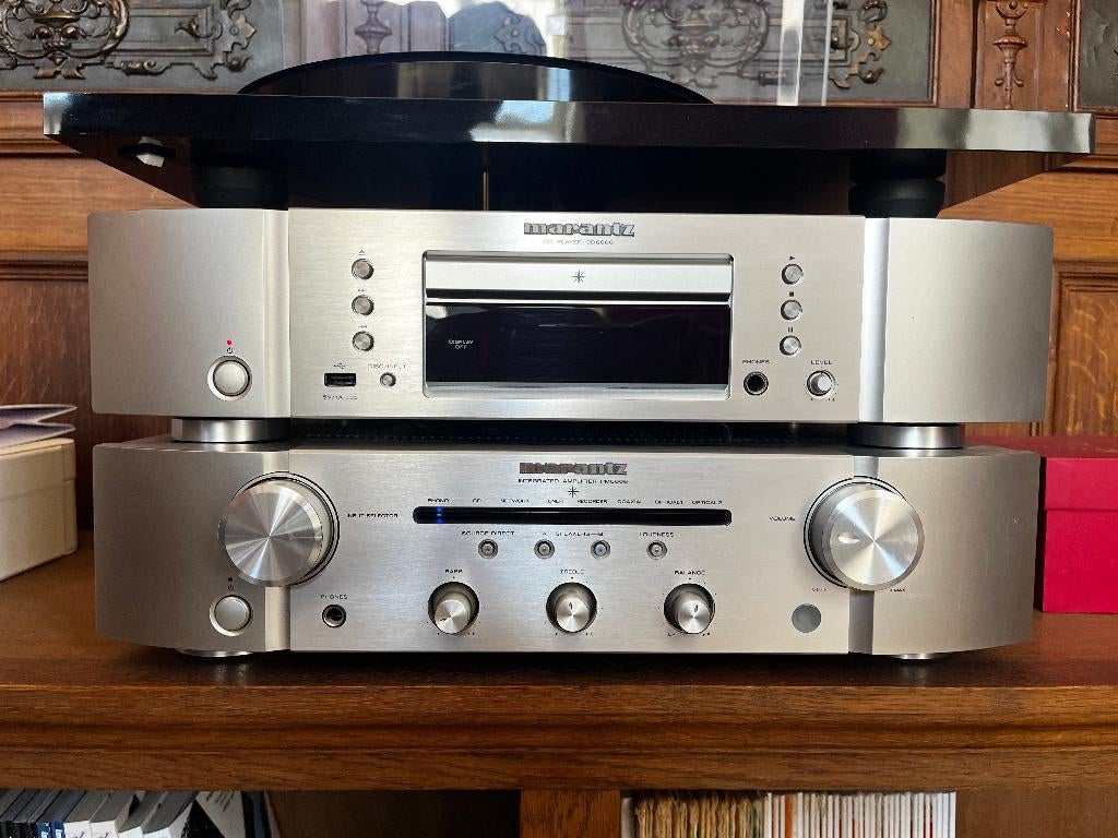 Te koop: Marantz PM6006 versterker + CD6006 — matchende set, Ophalen, Zo goed als nieuw, Stereo, Marantz