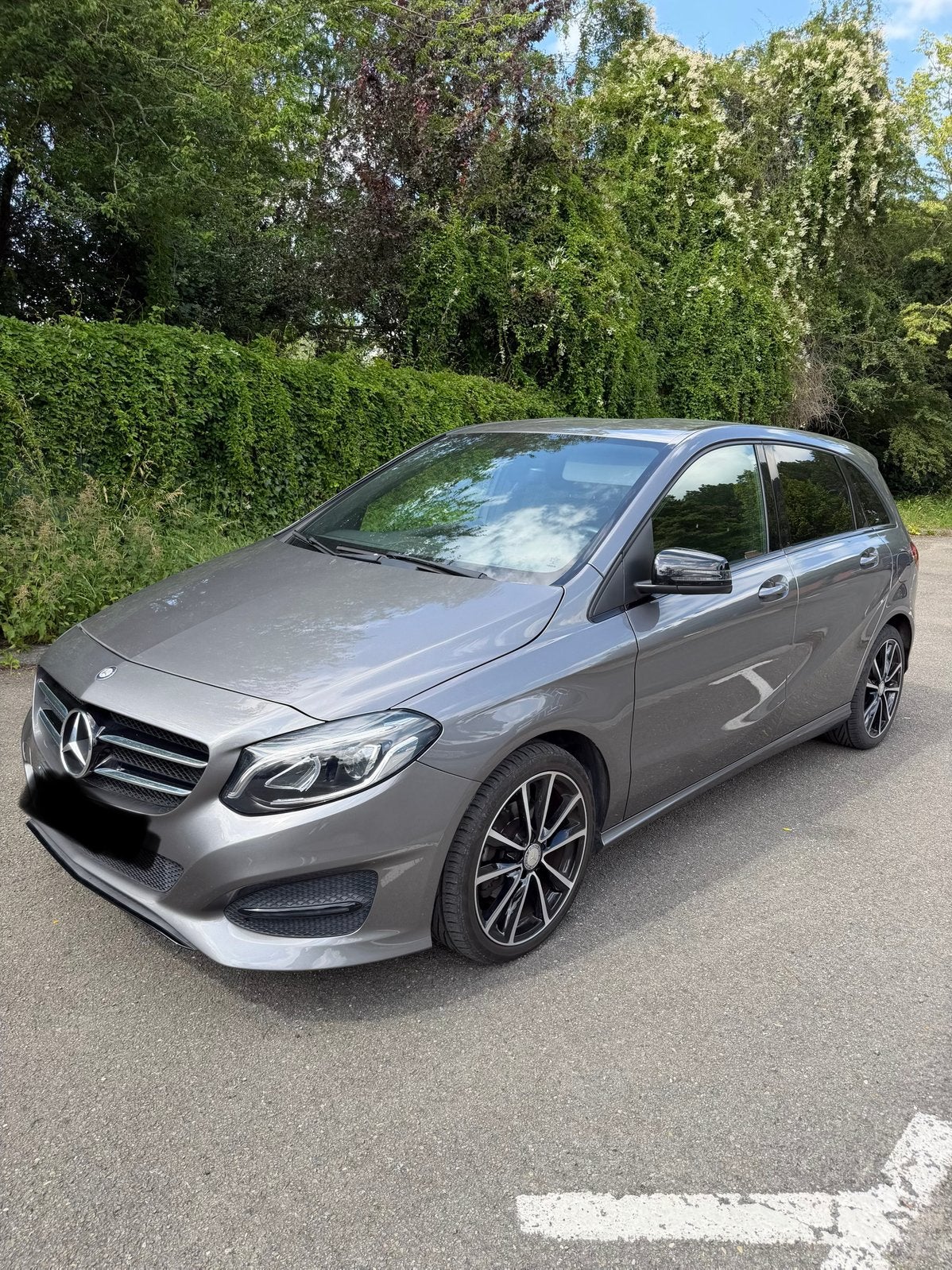 Mercedes Benzine 2017 Blanco Gekeurd 78.000Km Full Option!, Auto's, Voorwielaandrijving, 4 deurs, Monovolume, 1646 kg