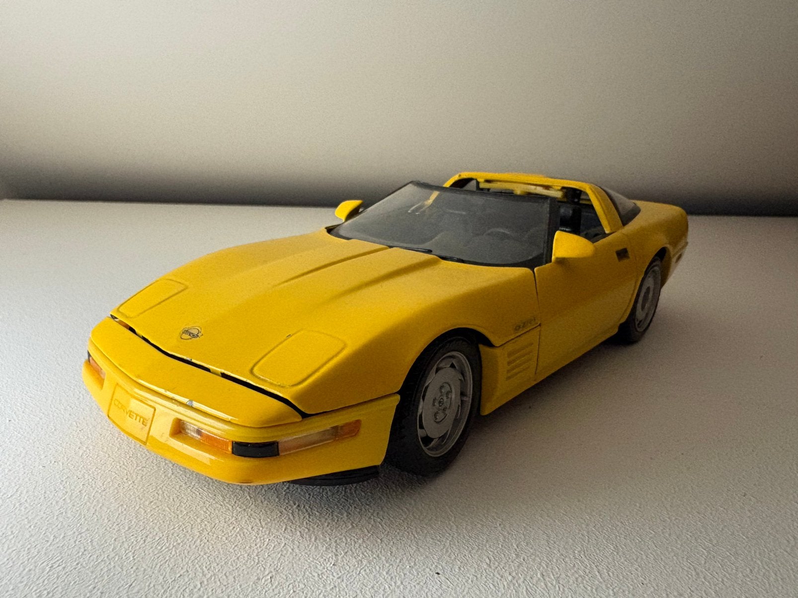 Chevrolet Corvette ZR1 1:18 Maisto, Hobby en Vrije tijd, Modelauto's | 1:18, Ophalen of Verzenden, Zo goed als nieuw, Maisto