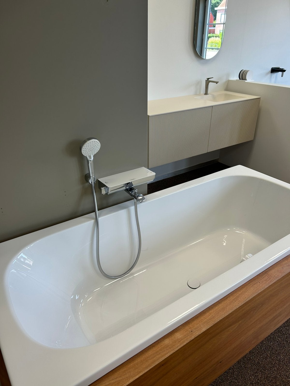 Xenz bad 180x80, Doe-het-zelf en Bouw, Sanitair, Ophalen, Nieuw