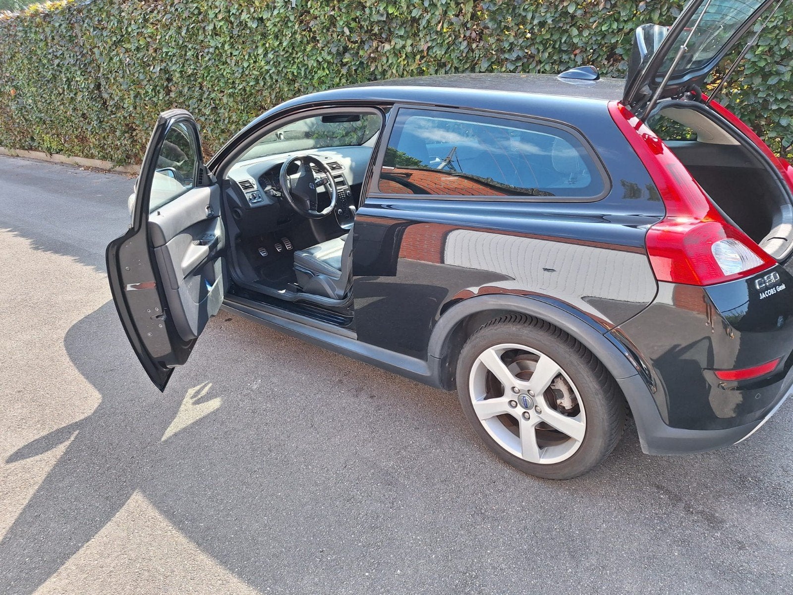 Volvo c30, Autos, Volvo, Particulier, C30, Caméra de recul, Diesel, Euro 5, MPV ou Monospace, 3 portes, Boîte manuelle, Noir, Noir