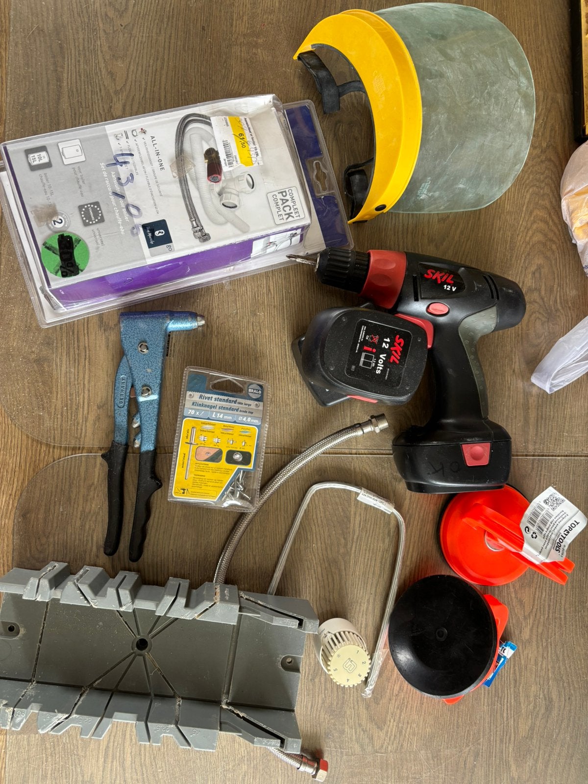 Klein handgereedschap en toebehoren, Ophalen, Gebruikt