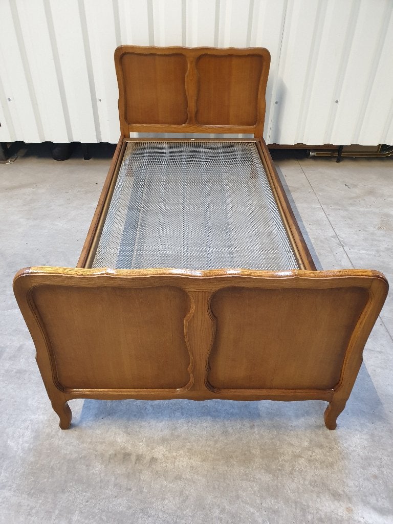 Louis XV Stijl bed 90 cm x 190 cm. Het kan geleverd worden., Ophalen, Gebruikt, 90 cm, Eenpersoons