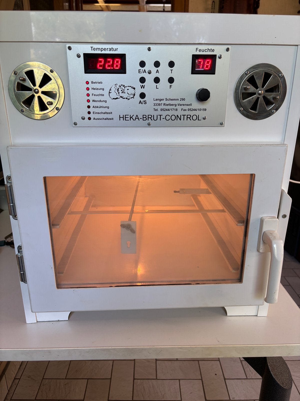 Heka brut control s90, Dieren en Toebehoren, Ophalen, Zo goed als nieuw, Broedmachine