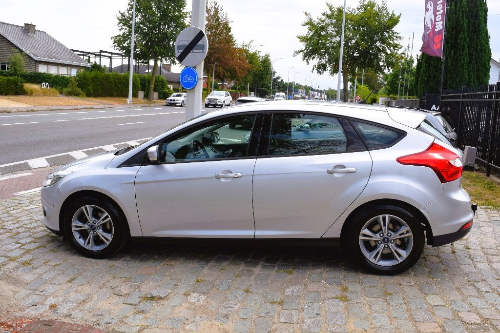 Ford Focus 1.0EcoBoost/1st Owner/HISTORY/GARANTIE, Autos, Focus, Achat, Entreprise, Entretenue par le concessionnaire
