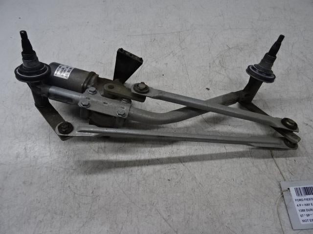 RUITENWISSER MECHANIEK Ford Fiesta 5 (JD / JH), Gebruikt, Mevr. I. Hauben, Ford, Rue de l'Espoir 34 34
4030  GRIVEGNÉE, BE