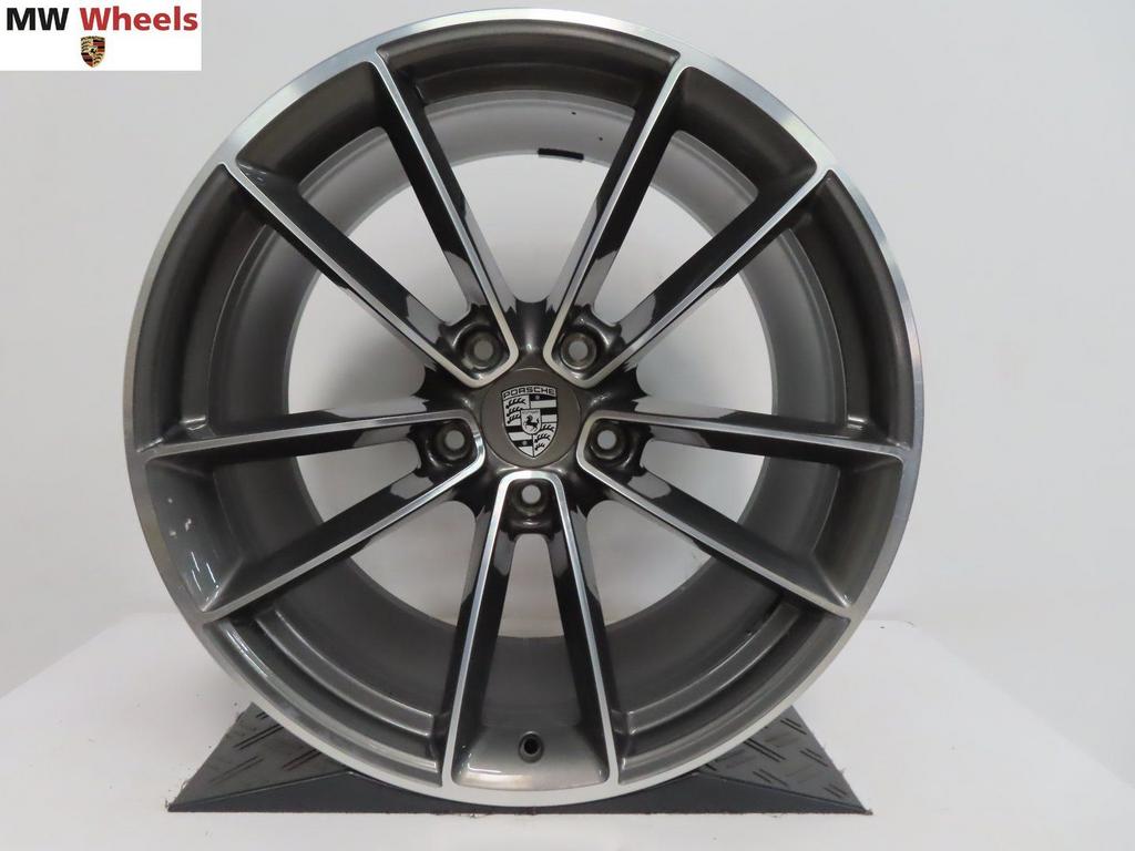 Originele Porsche 21 inch achtervelg 911 992 Carrera classic, Gebruikt, -, -, Band(en)
