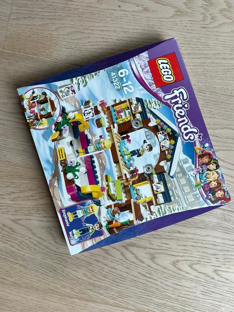 Lego Friends 41322 Wintersport Ijsbaan, Ophalen of Verzenden, Gebruikt, Complete set, Lego