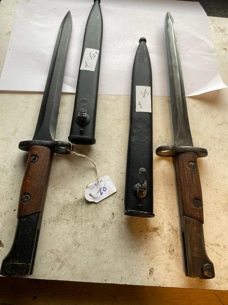Militaria, Enlèvement ou Envoi