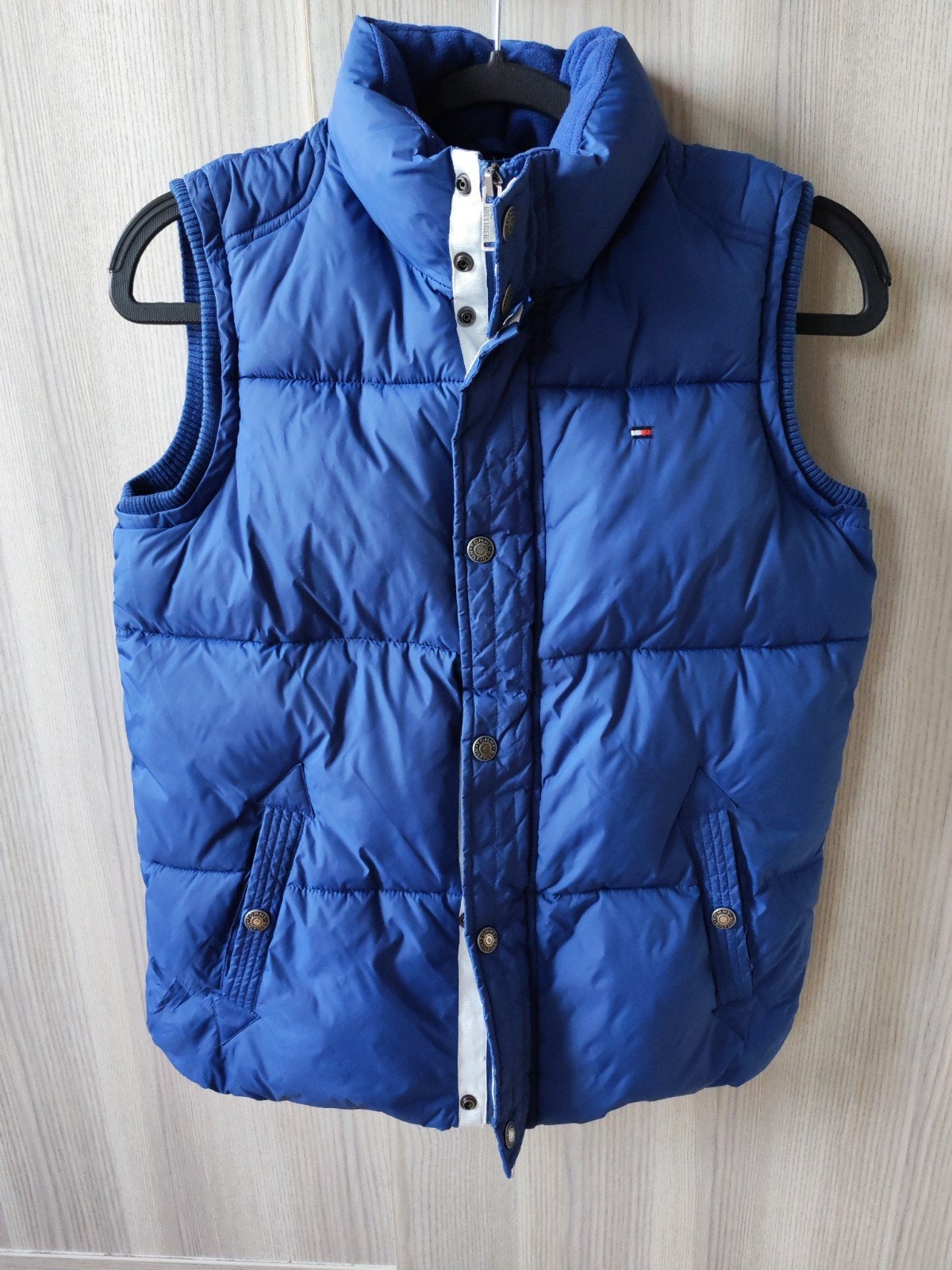 Gilet en duvet Hilfiger 164, Enlèvement ou Envoi, Comme neuf, Manteau, Garçon