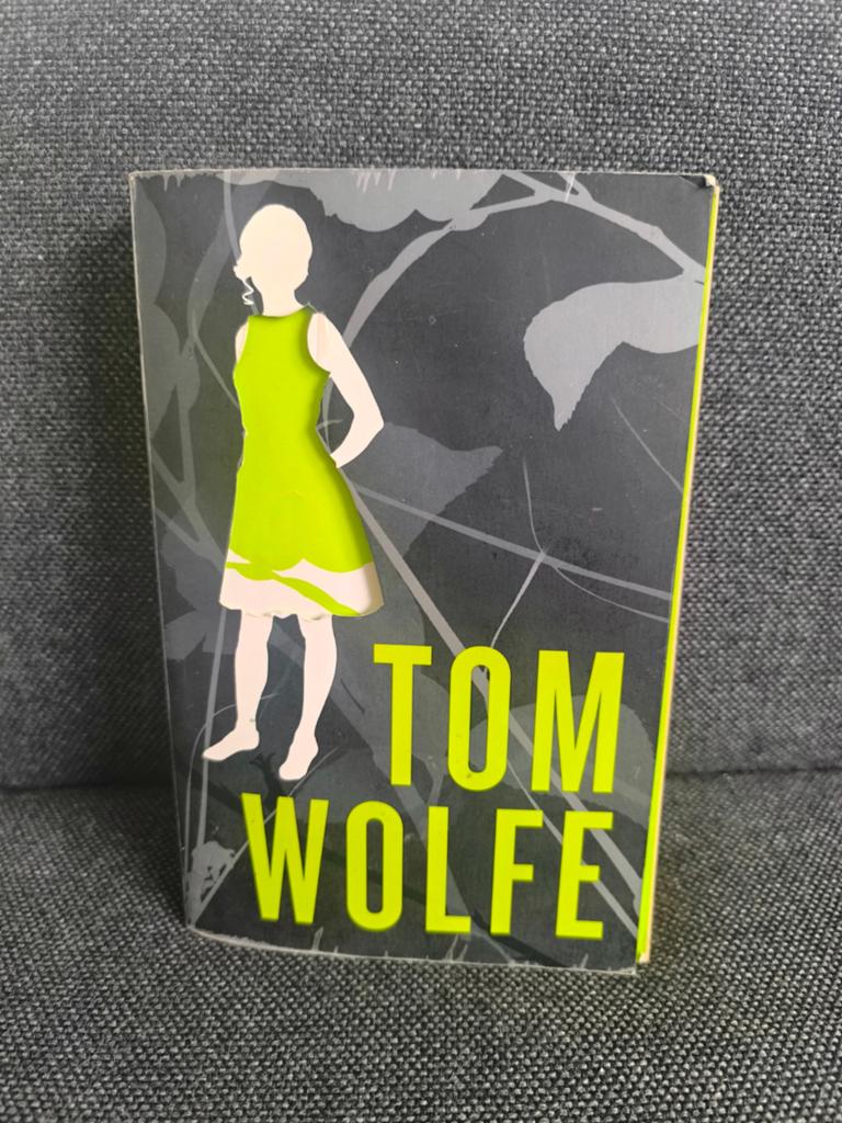 I am Charlotte Simmons (Tom Wolfe), Livres, Langue | Anglais, Enlèvement, Comme neuf, Tom Wolfe, Fiction