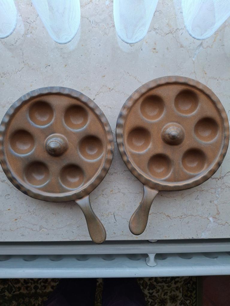 4 escargotsbordjes, Antiek en Kunst, Antiek | Keukengerei, Ophalen of Verzenden