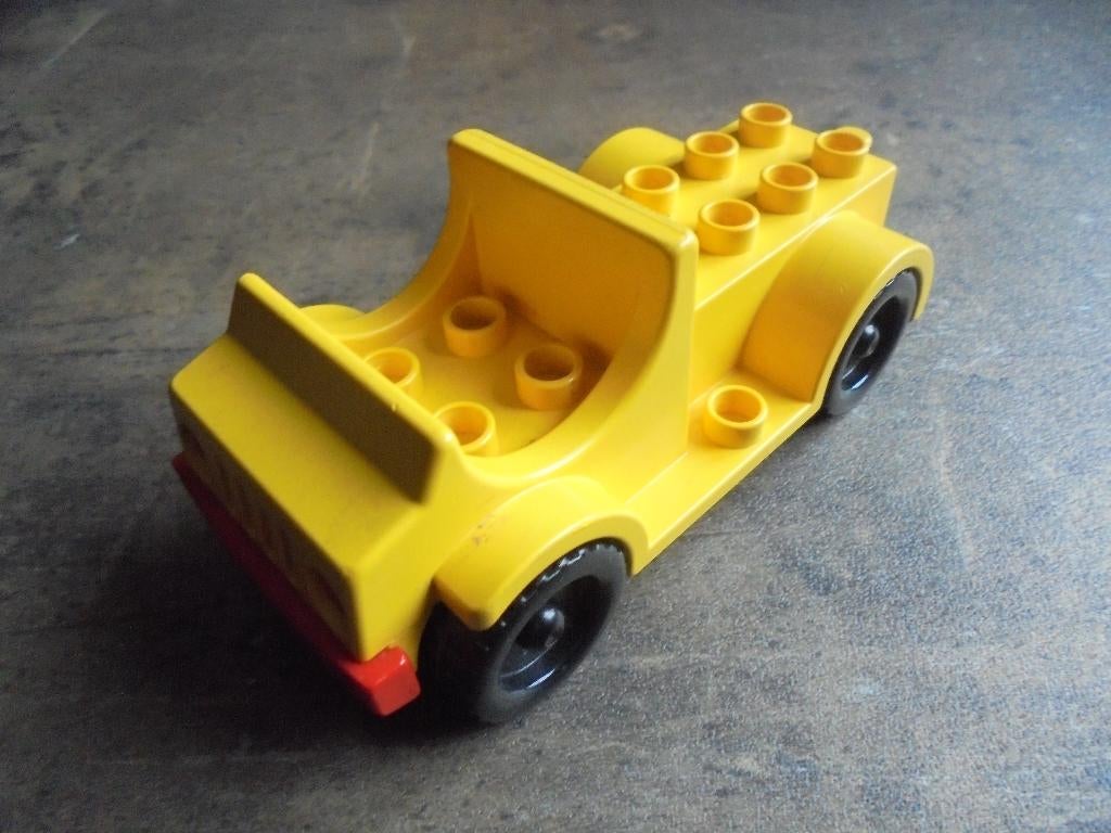 Lego Duplo Car with 2x4 Studs & Running Boards (zie foto's)6, Kinderen en Baby's, Verzenden, Gebruikt, Losse stenen, Duplo