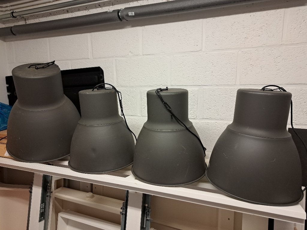 Lot de 4 lampes suspensions HEKTAR, Enlèvement, Utilisé, Métal, Industriel