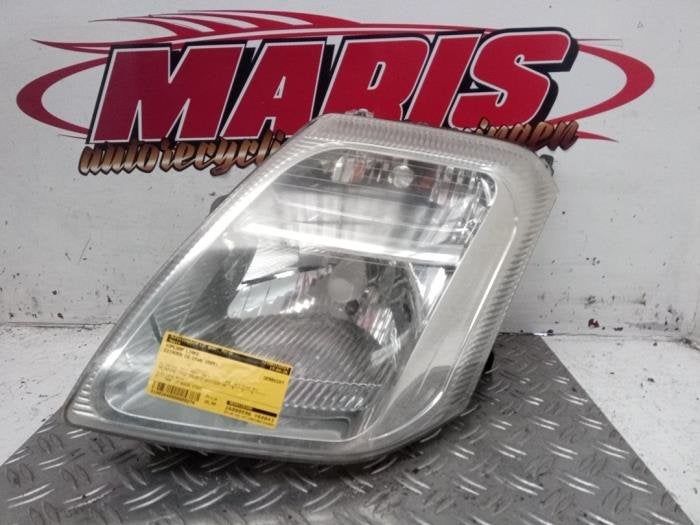 Phare gauche d'un Citroen C2, Autos : Pièces & Accessoires, -, 3 mois de garantie, Utilisé, -