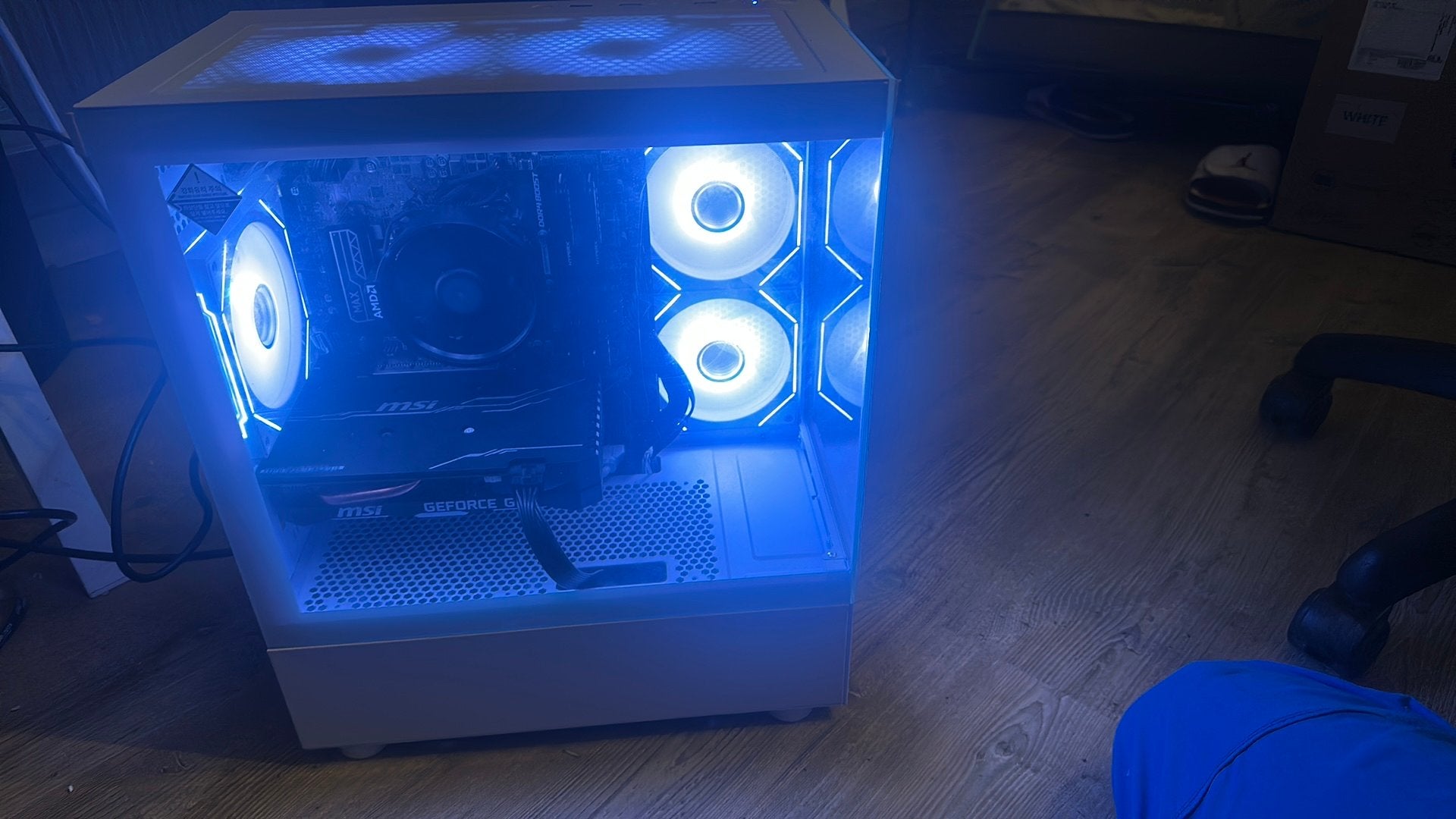 Gaming pc, Ophalen, Zo goed als nieuw