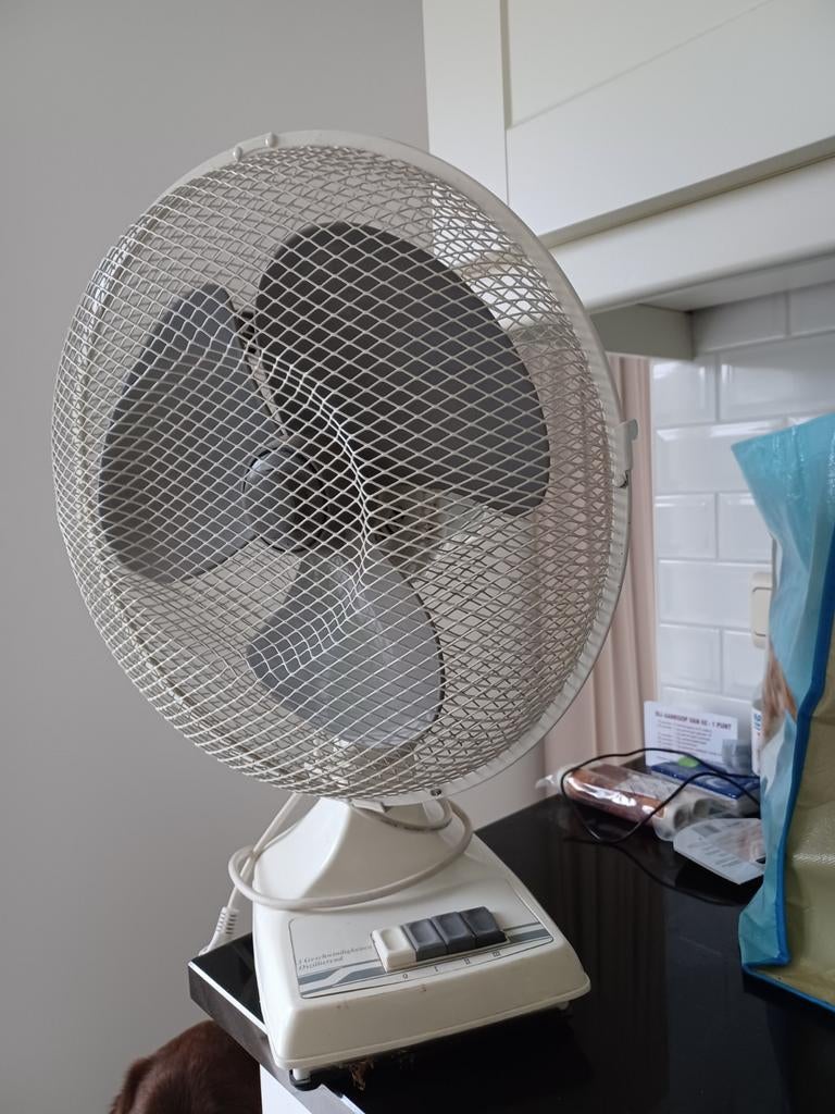 Grote ventilator, Elektronische apparatuur, Ventilatoren, Ophalen