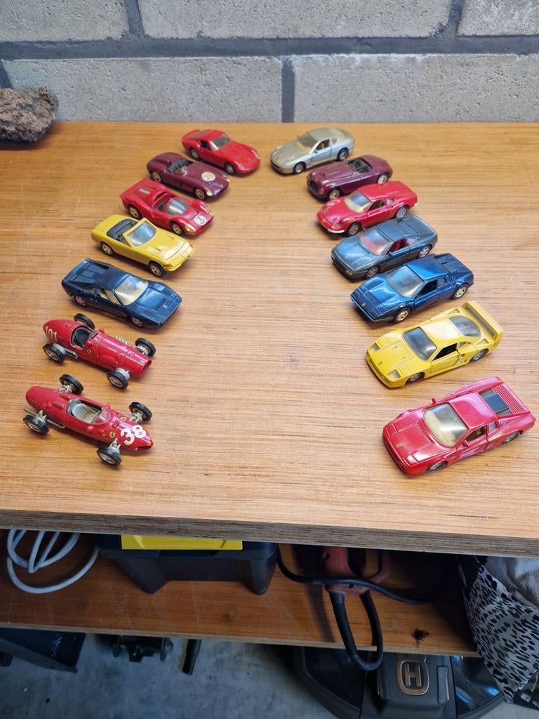 Ferrari collectie, Kinderen en Baby's, Speelgoed |Speelgoedvoertuigen, Ophalen, Gebruikt