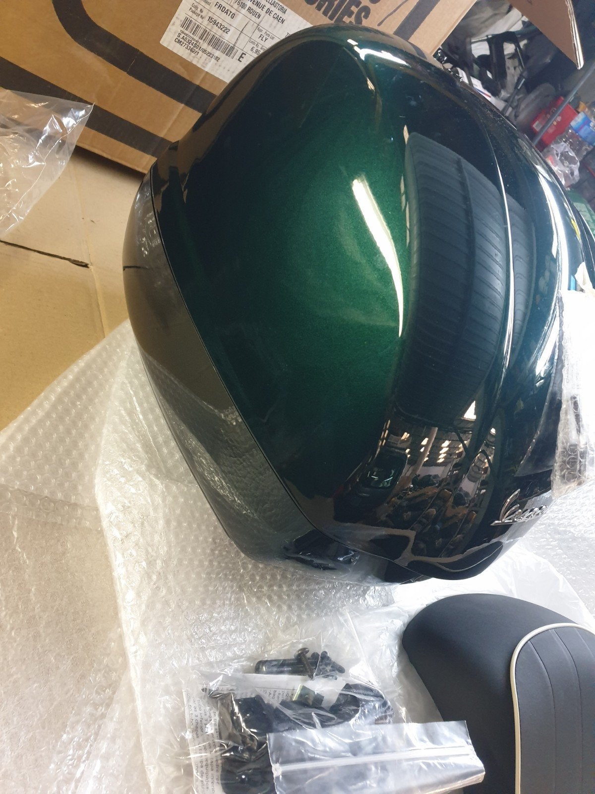 Diferent pièces vespa et piaggio neuf