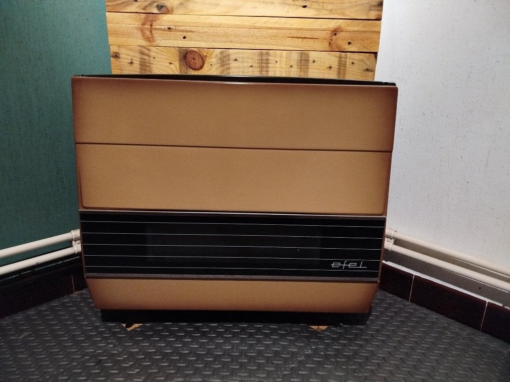 Gas kachel Efel (GERESERVEERD), Ophalen, 30 tot 80 cm, Gebruikt, Kachel