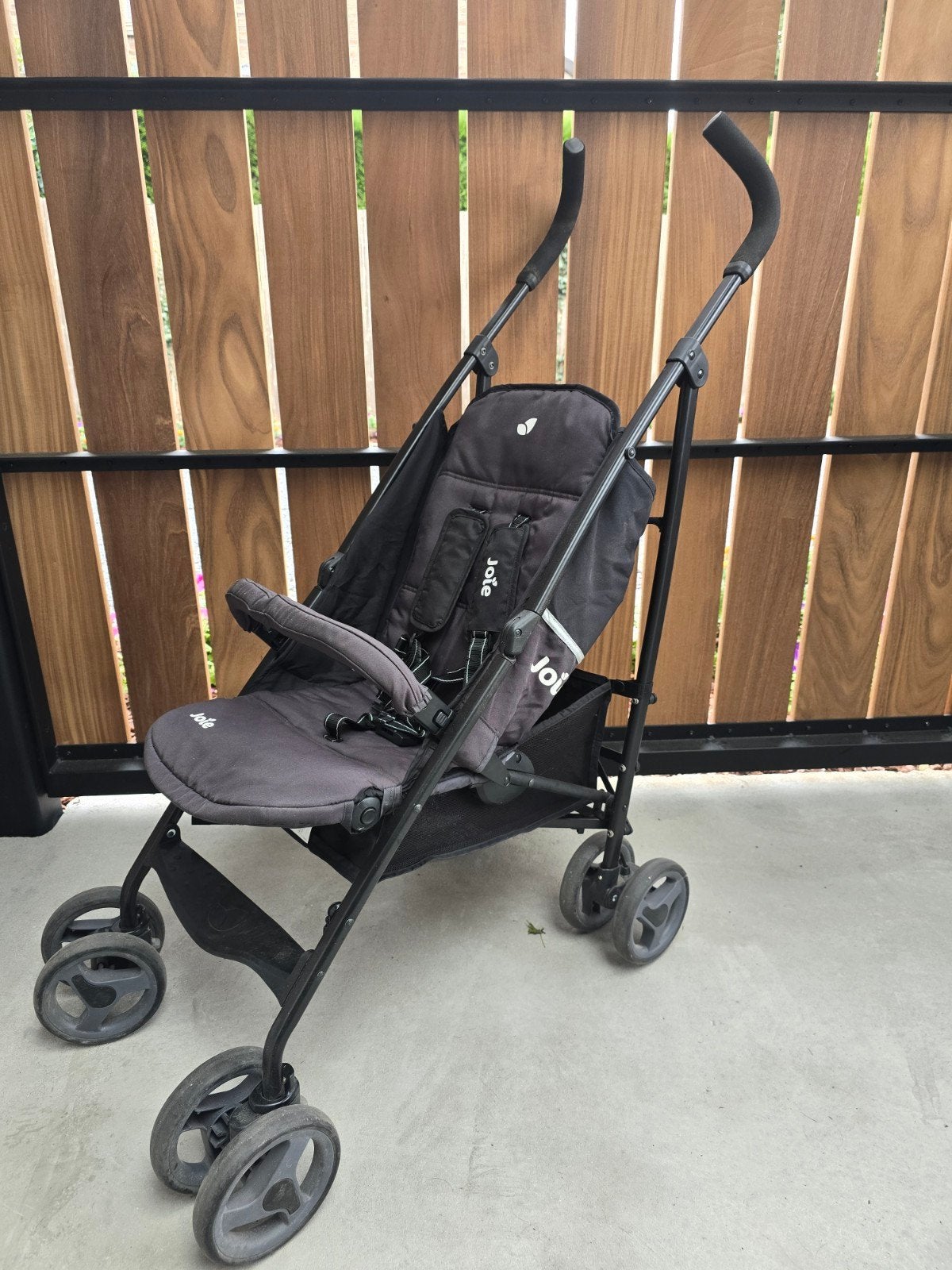 Joie buggy, Ophalen
