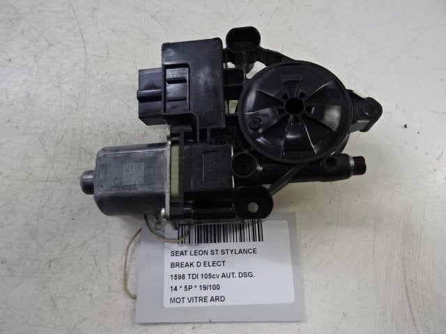 MOTOR RAAMMECHANIEK RECHTS ACHTER Seat Leon ST (5FF), Gebruikt, Achter, Service@seat.de, Seat Deutschland GmbH