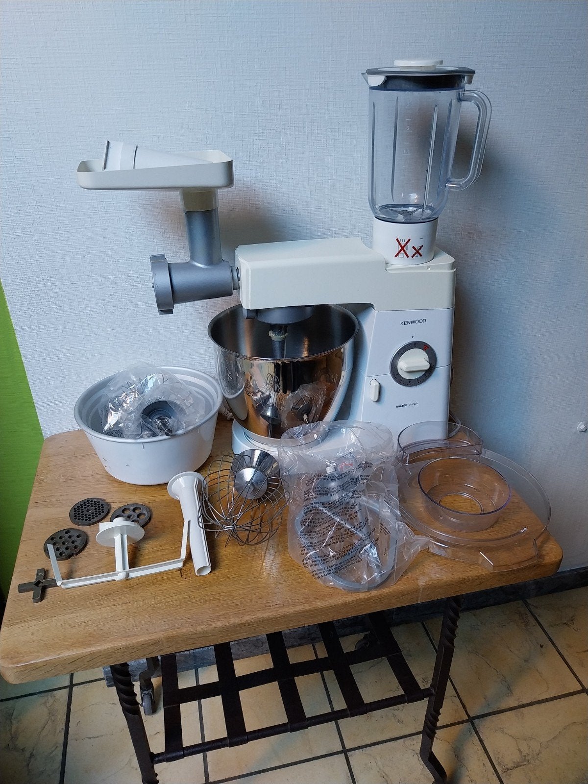 robot kenwood d occasion, Electroménager, 4 litres ou plus, Enlèvement, Utilisé, 3 vitesses ou plus