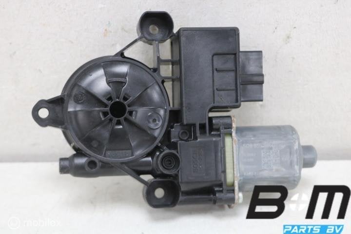 Raammotor linksachter VW E-Golf 7 5Q0959811D, Gebruikt