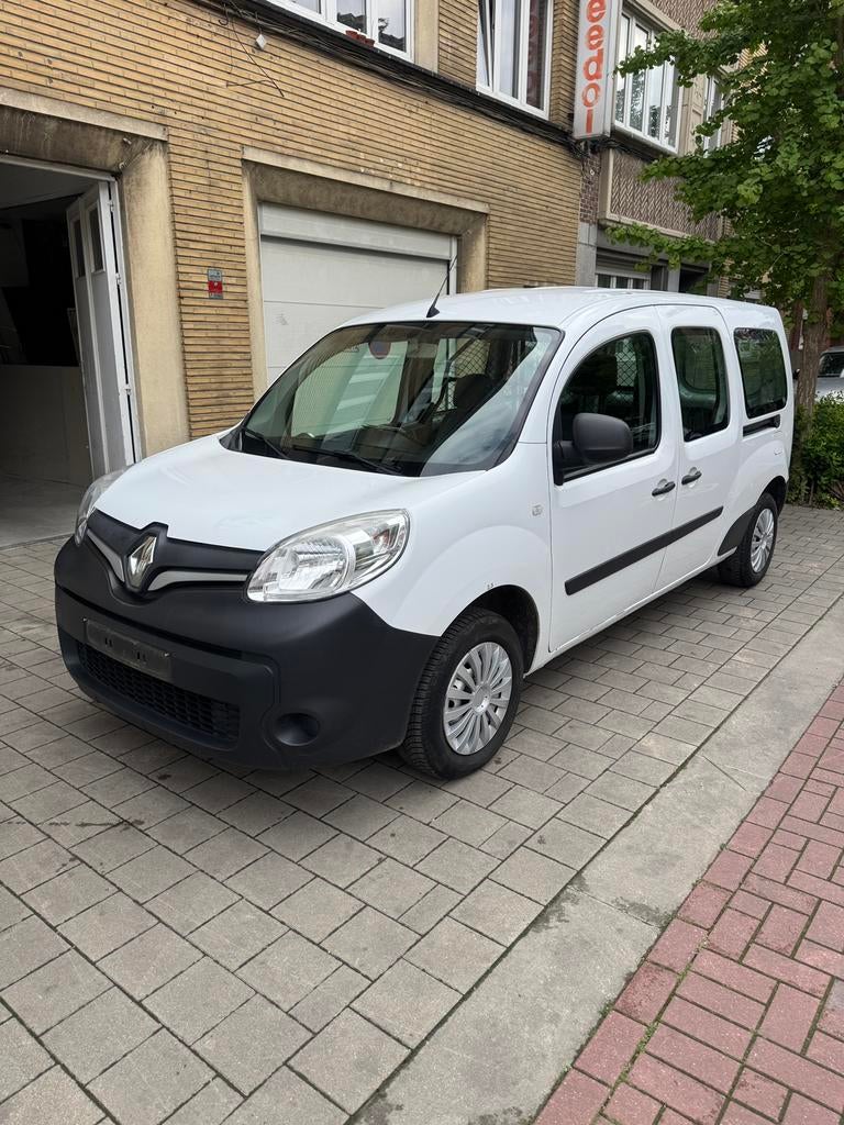 Renault Kangoo Maxi 2022 1.5 dci 64.000km ONBERISPELIJ STAAT, Auto's, Bestelwagens en Lichte vracht, Bedrijf, ABS, Airbags, Alarm
