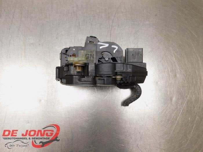 Deurslot Mechaniek 4Deurs links-voor van een Opel Astra, Gebruikt, -, -, Opel