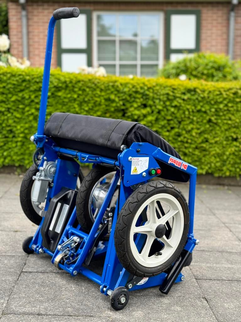 Nieuwe staat di blasi R30 automatisch opvouwbaar Scootmobiel, Ophalen of Verzenden, Inklapbaar, Zo goed als nieuw, Elektrische rolstoel