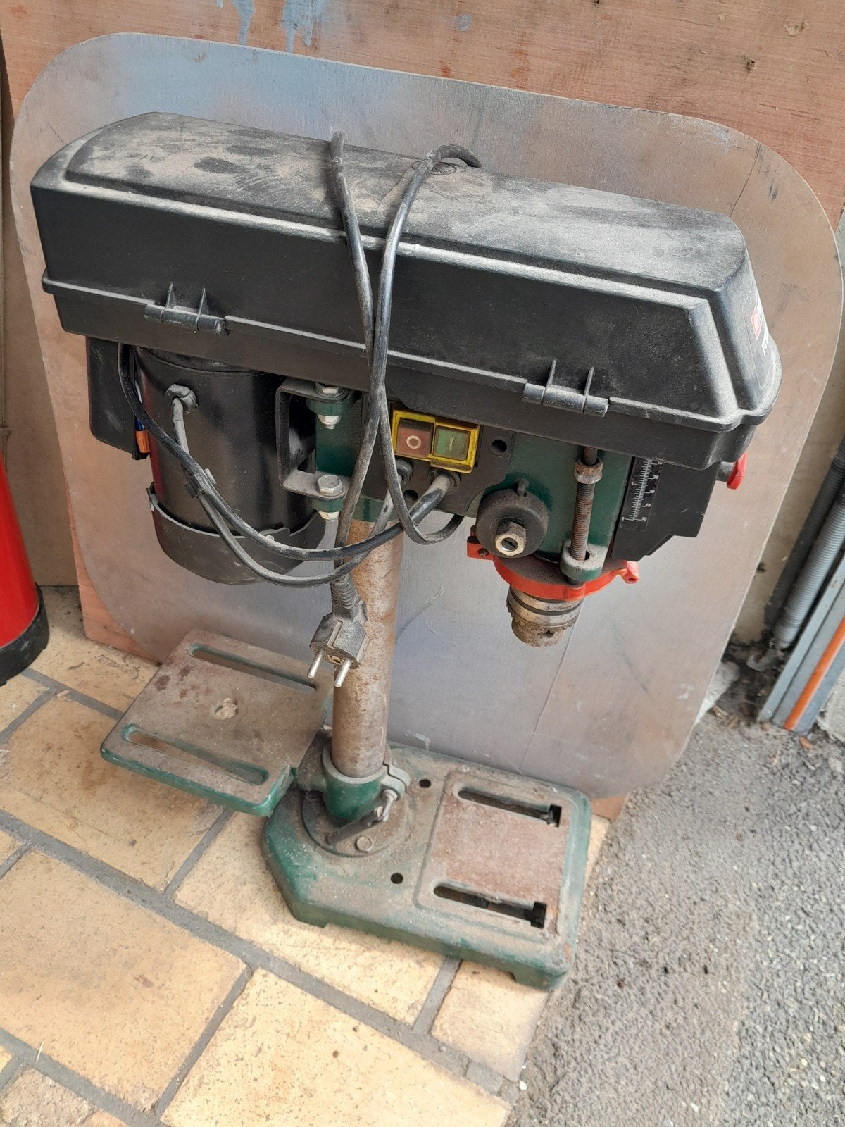 tafel bormachine Parkside, Ophalen