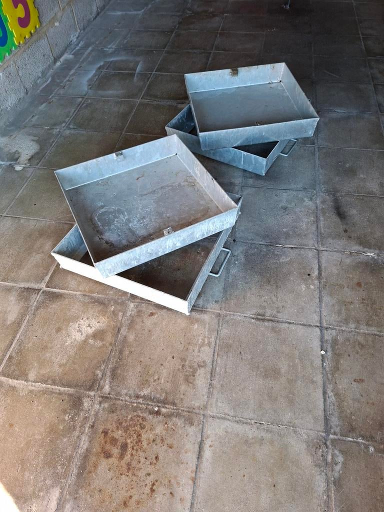 Put deksel gegalvanizeert ijzer 50cm op 50cm grijs, Doe-het-zelf en Bouw, Ophalen