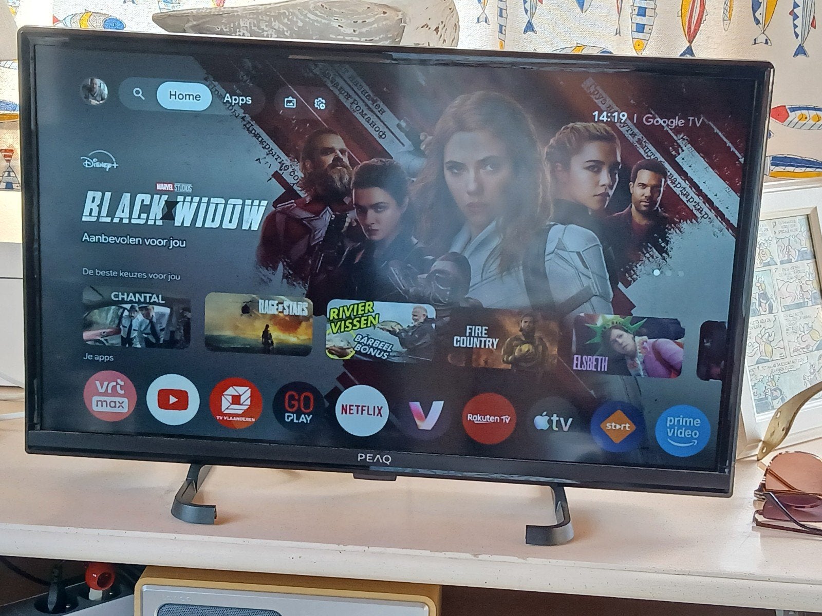 SMART TV PEAQ TE KOOP 24INCH / 62CM. 220 VOLT EN 12 VOLT, Comme neuf
